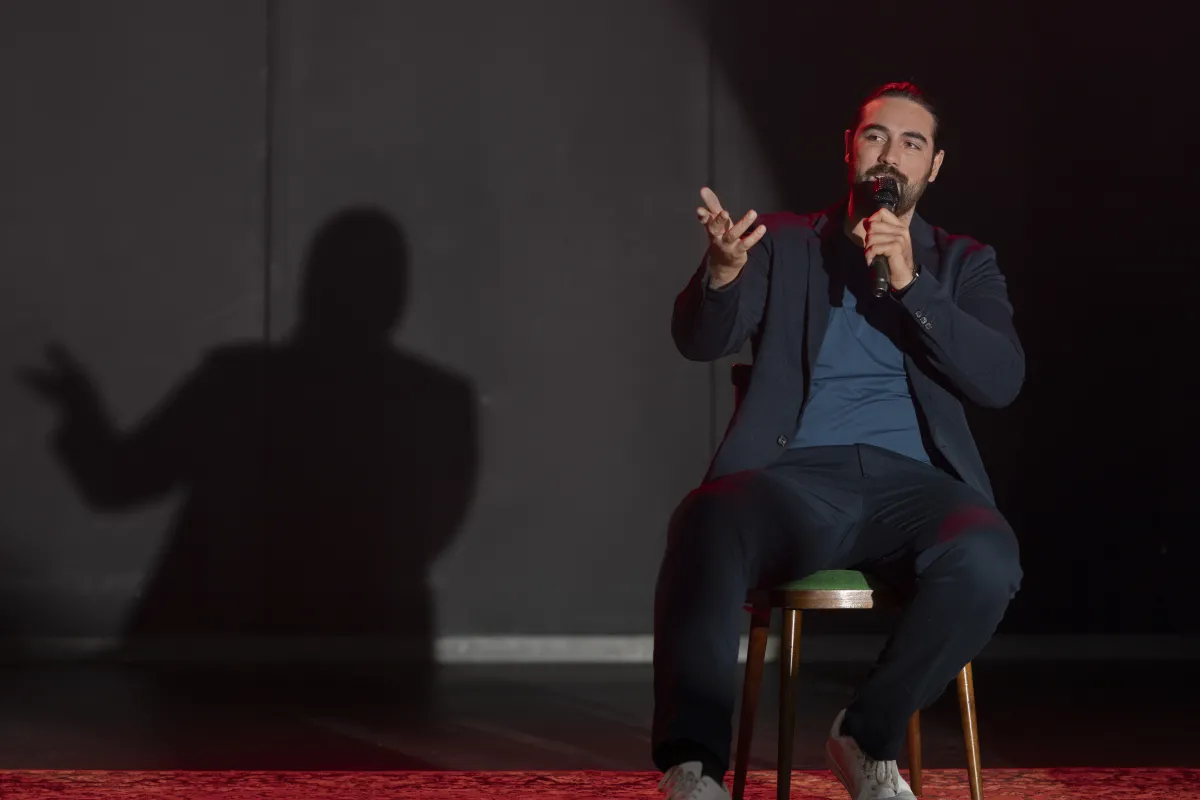 Sesinle Güçlen, Sözünle Etki Yarat